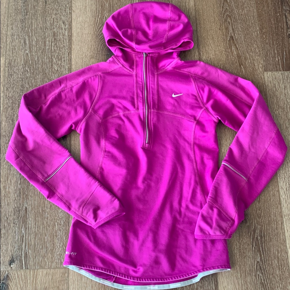 Nike Running Half Zip Fleece Lined Pullover Hoodie. Fuchsia Purple. XS